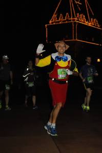 5K in progress. Feeling a little 'wooden' at the start.