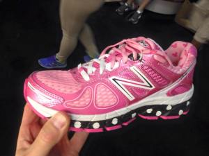 runDisney Minnie Mouse shoes